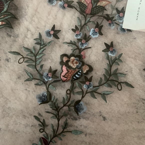 NWT ZARA PINK EMBROIDERED TOP - Picture 3 of 8